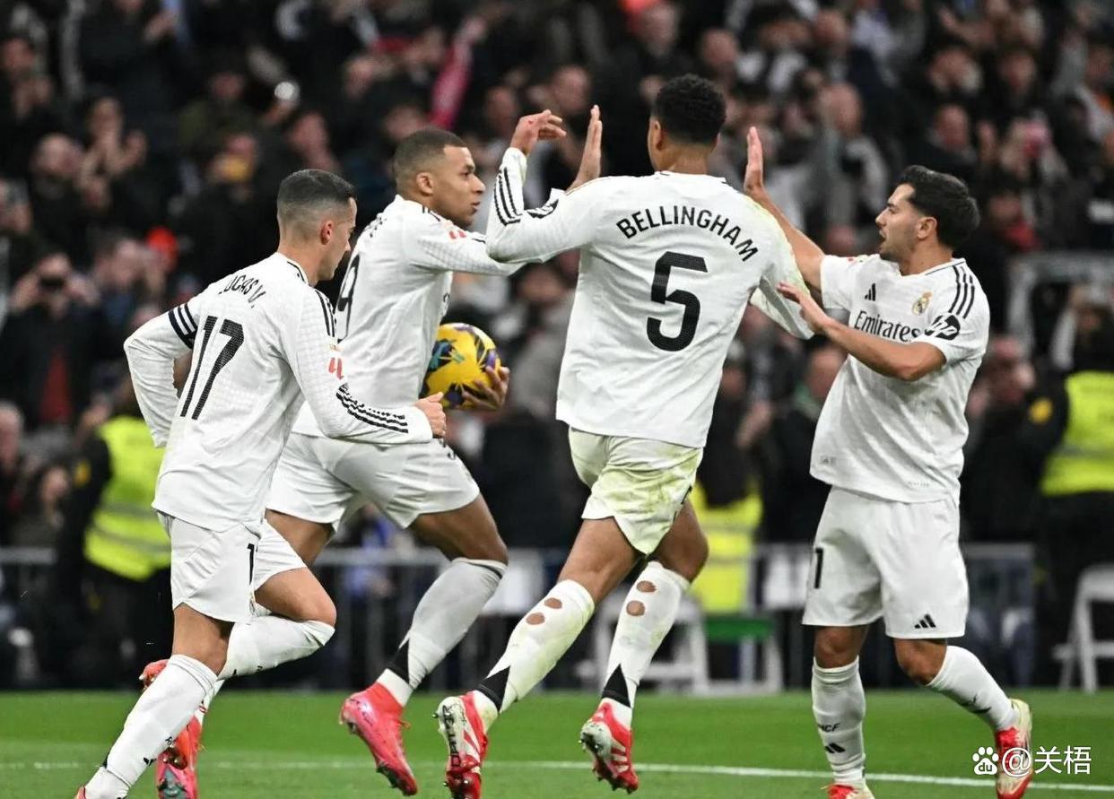 九游体育主页包含风云突变密尔沃基雄鹿今晨刷新队史纪录，西甲版图或变，更衣室稳定，阵容厚度经受考验的词条